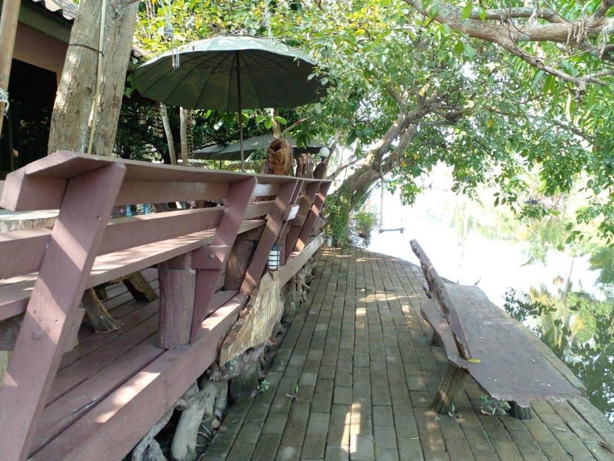 Baansuanleelawadee Resort Amphawa Exterior foto