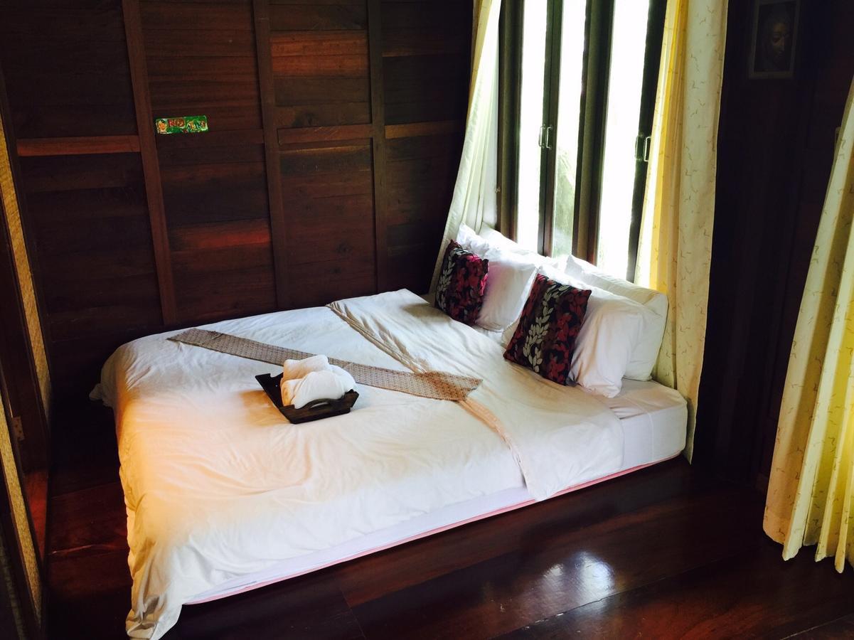 Baansuanleelawadee Resort Amphawa Exterior foto