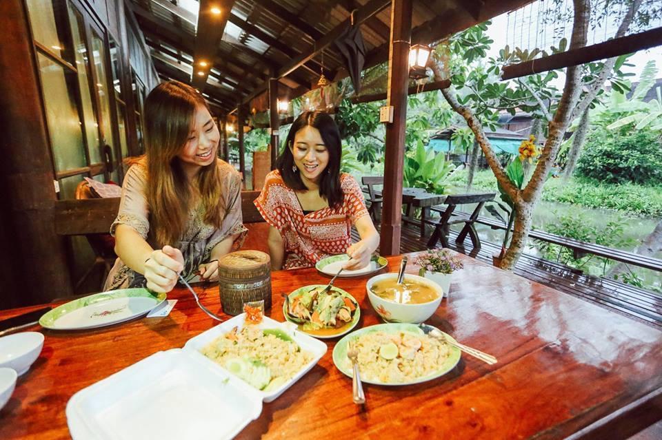 Baansuanleelawadee Resort Amphawa Exterior foto